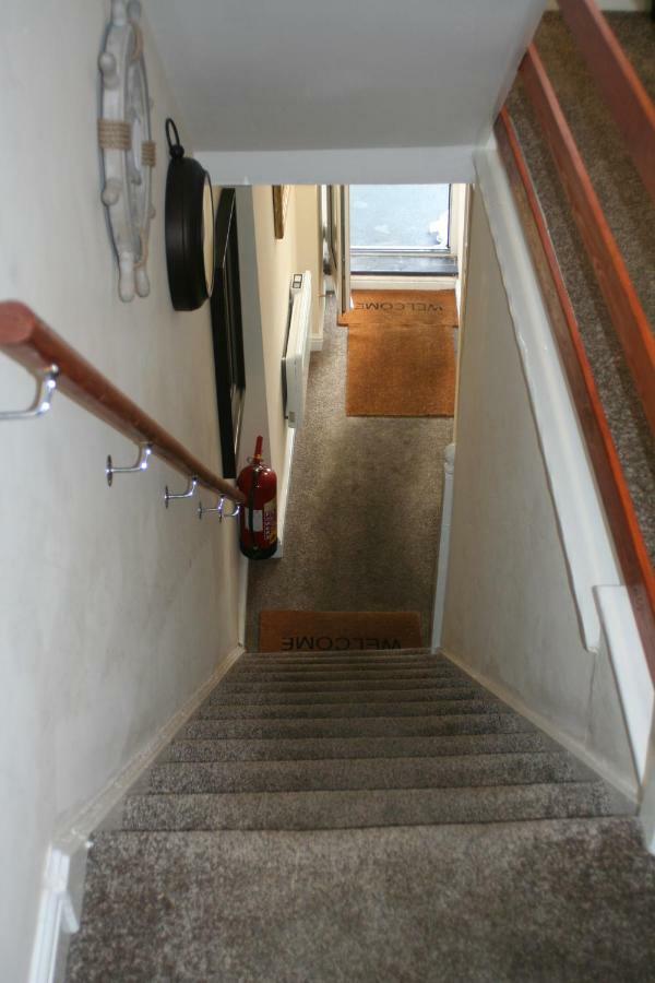 Abbey Holiday Accommodation วิทบี ภายนอก รูปภาพ